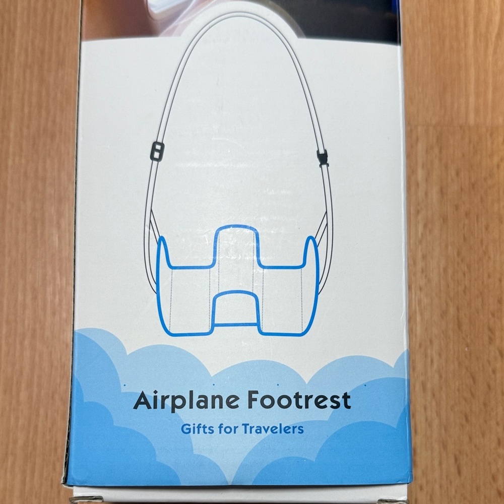 Airplane footrest.  NEW w/o tags.